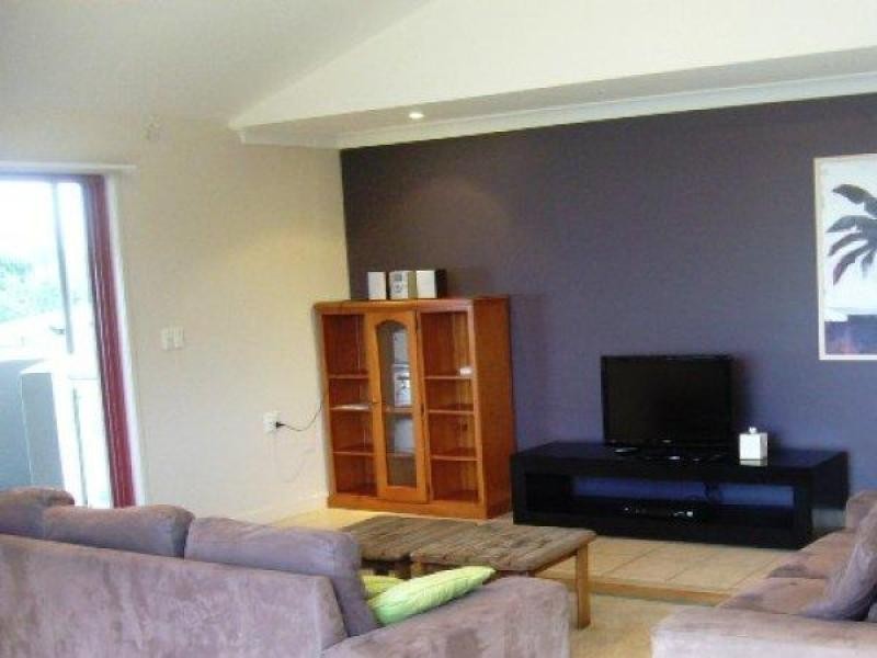 2/23 Mooloomba Road, Point Lookout QLD 4183