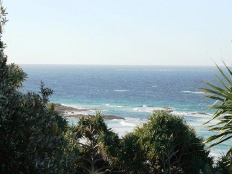 2/23 Mooloomba Road, Point Lookout QLD 4183
