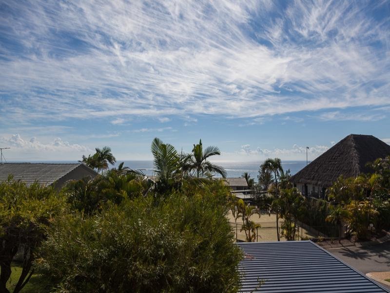 5/Pandanus Palms Cumming Parade, Point Lookout QLD 4183