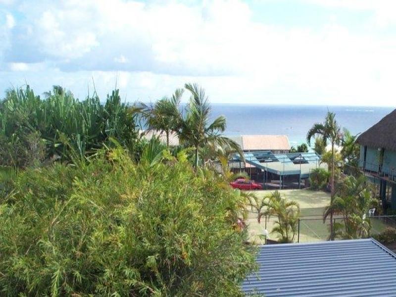 5/Pandanus Palms Cumming Parade, Point Lookout QLD 4183