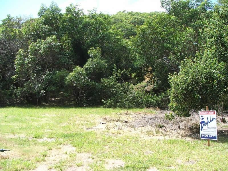 48 Samarinda Way, Point Lookout QLD 4183