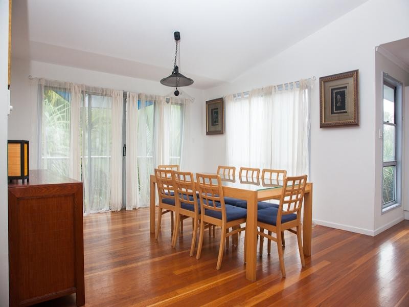 81 Tramican Street, Point Lookout QLD 4183