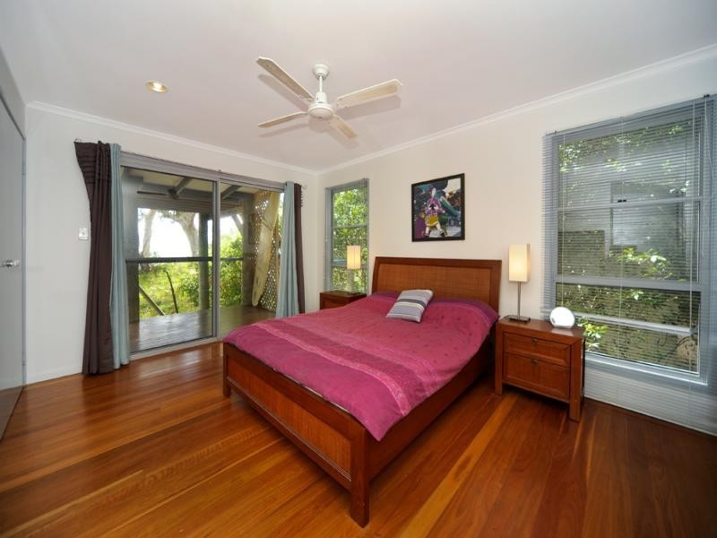 81 Tramican Street, Point Lookout QLD 4183