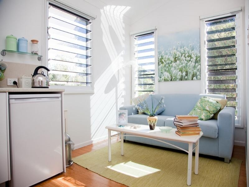 64 Kindara Street, Amity Point QLD 4183