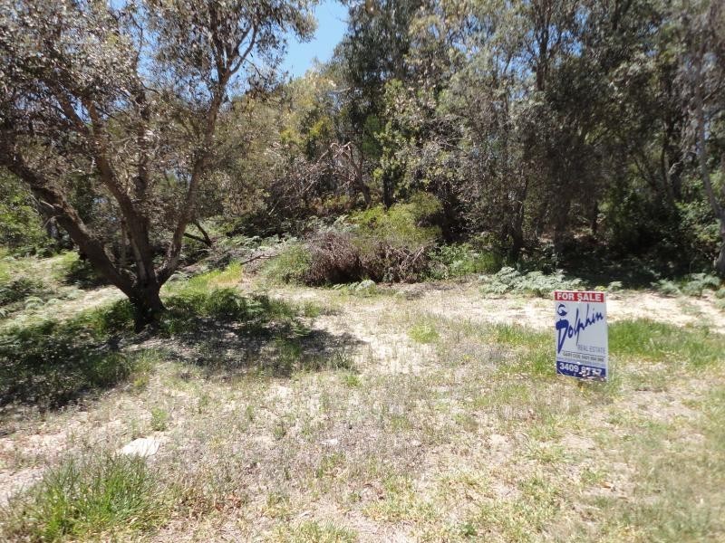 85 Tramican Street, Point Lookout QLD 4183