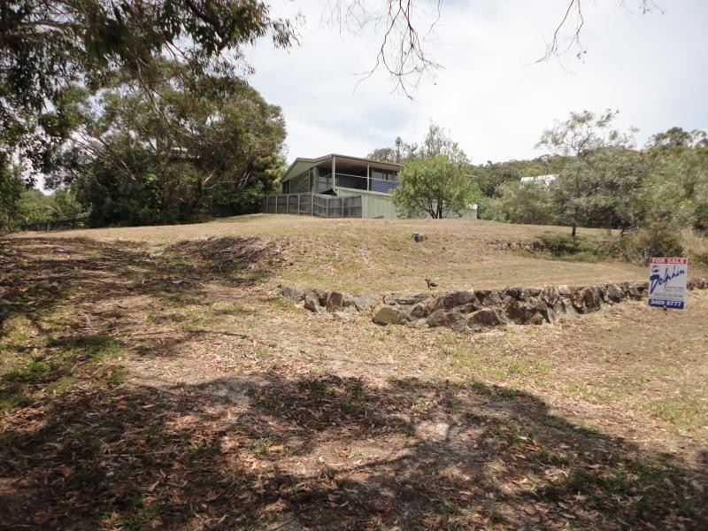 22 Cumming Parade, Point Lookout QLD 4183