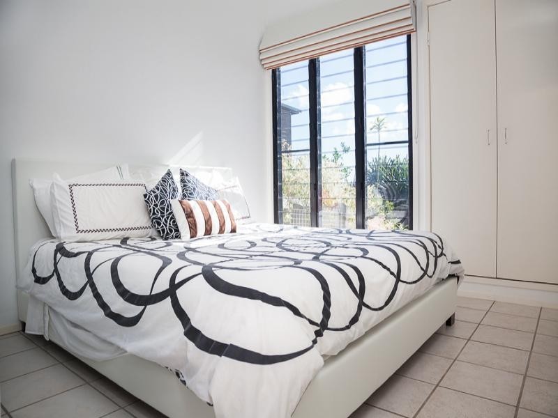 119 Tramican Street, Point Lookout QLD 4183