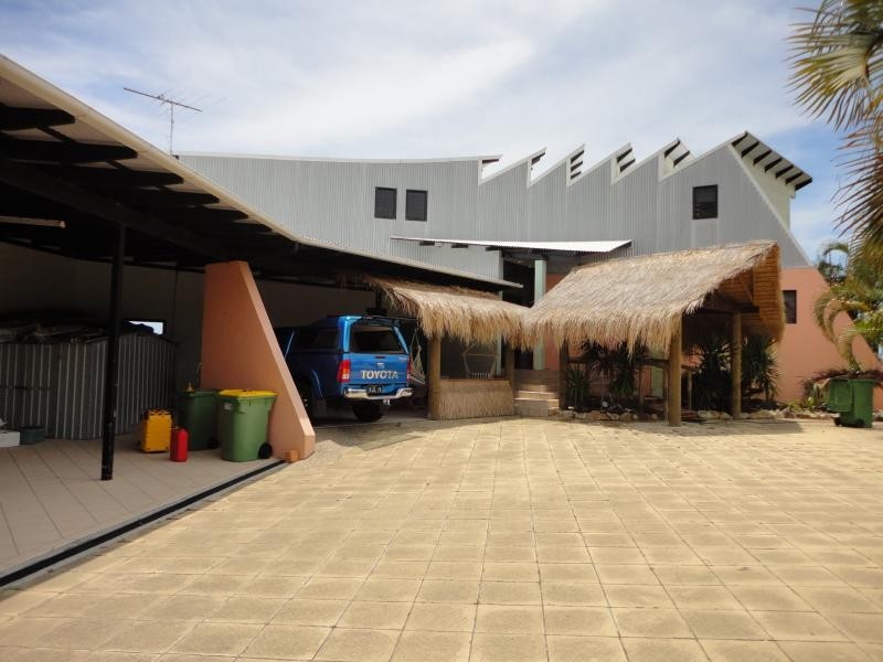 119 Tramican Street, Point Lookout QLD 4183