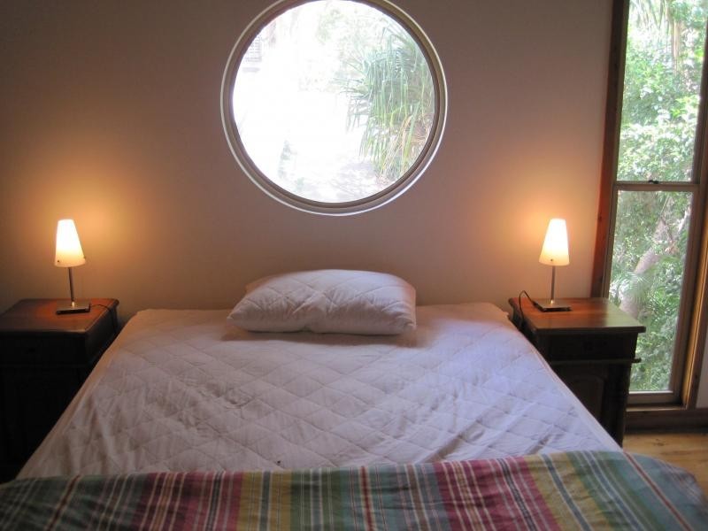 2 / 83  Tramican, Point Lookout QLD 4183