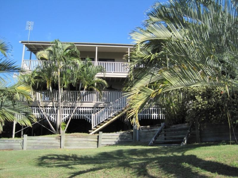 44 Cumming Parade, Point Lookout QLD 4183