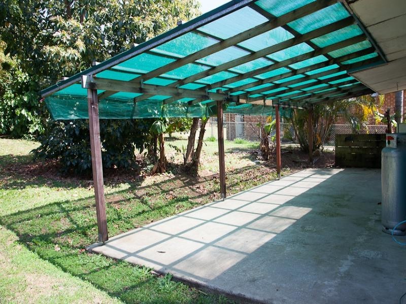 19 Fraser St, Dunwich QLD 4183