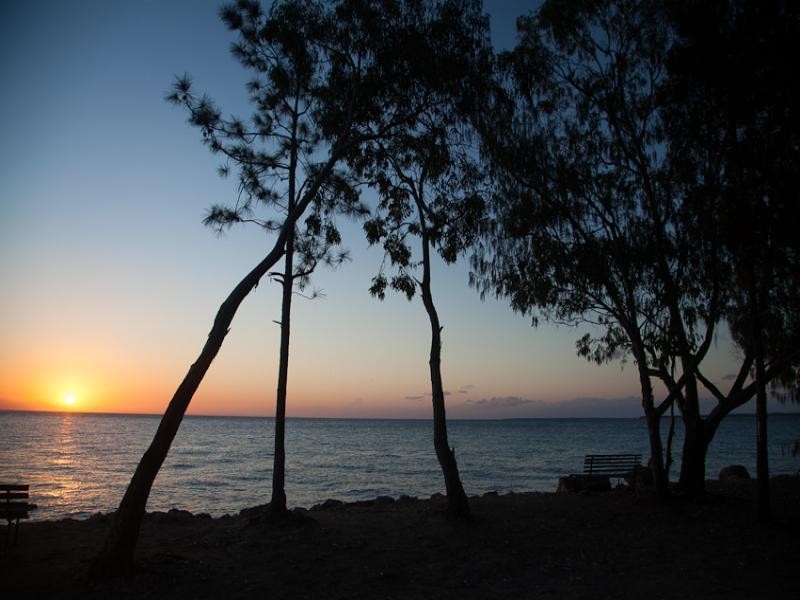 2 Birch Street, Amity Point QLD 4183