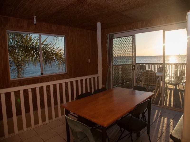 2 Birch Street, Amity Point QLD 4183