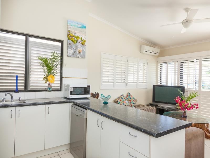 3/118-120 Mooloomba Road, Point Lookout QLD 4183