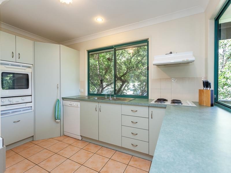 2/9 Billa Street, Point Lookout QLD 4183