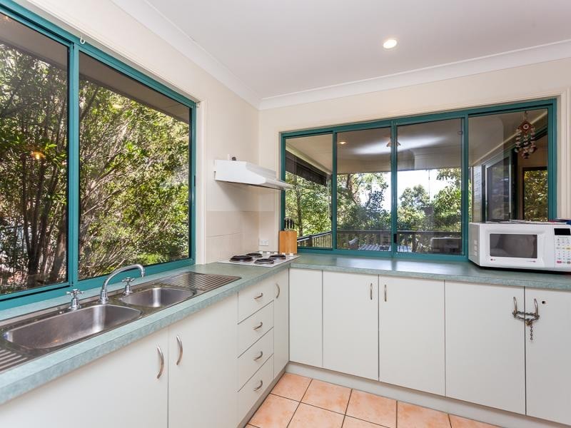 2/9 Billa Street, Point Lookout QLD 4183