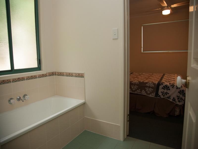 2/9 Billa Street, Point Lookout QLD 4183