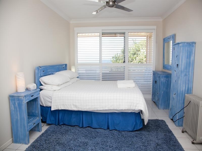 12/1-5 Samarinda Drive, Point Lookout QLD 4183