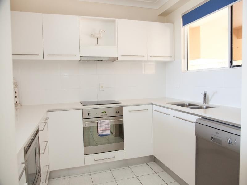 12/1-5 Samarinda Drive, Point Lookout QLD 4183