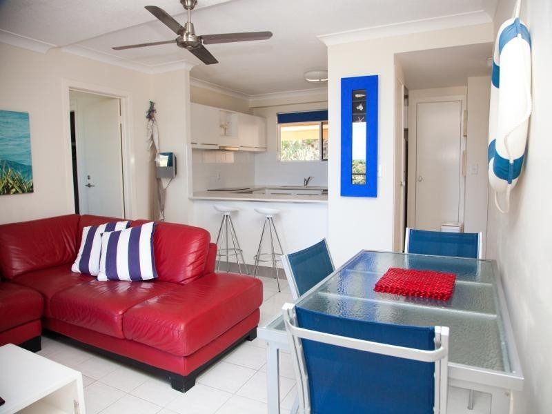 12/1-5 Samarinda Drive, Point Lookout QLD 4183