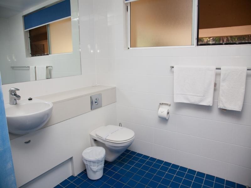 12/1-5 Samarinda Drive, Point Lookout QLD 4183