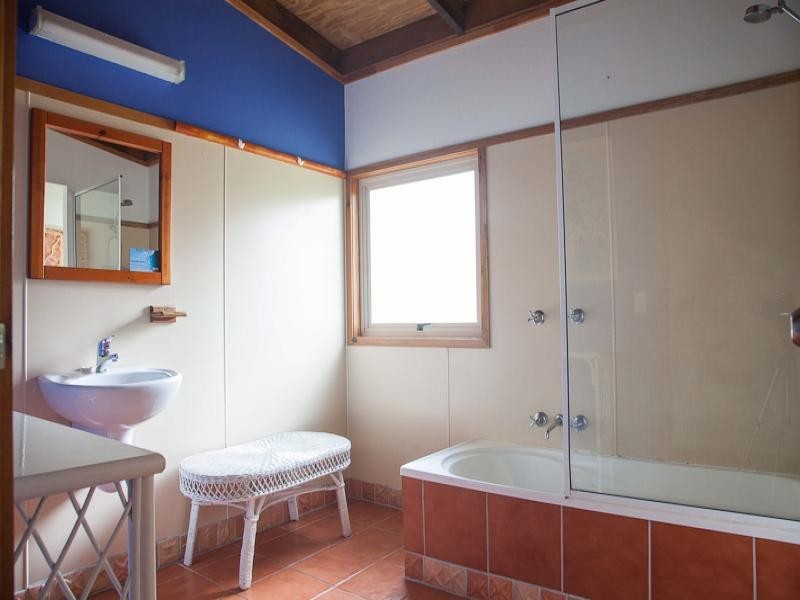 2/83 Tramican Street, Point Lookout QLD 4183