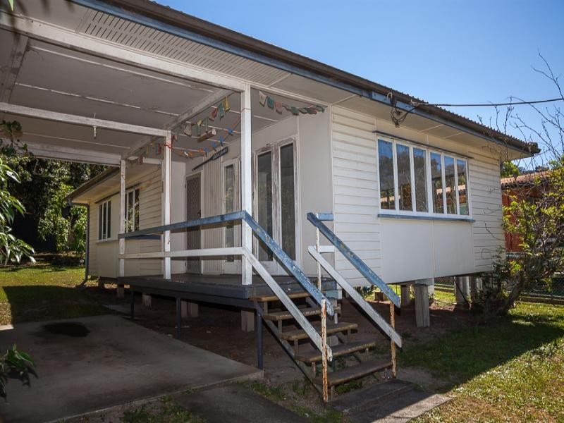 20 Barton Street, Dunwich QLD 4183