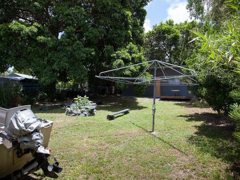 20 Barton Street, Dunwich QLD 4183