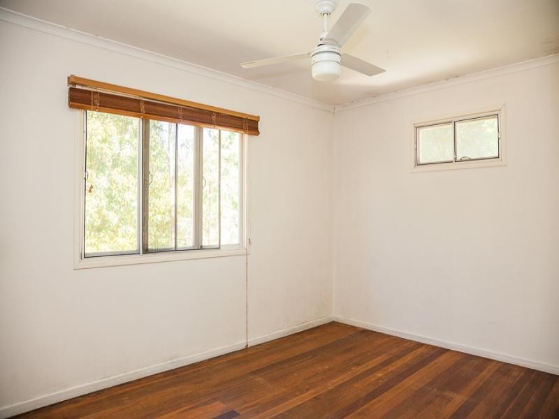 20 Barton Street, Dunwich QLD 4183