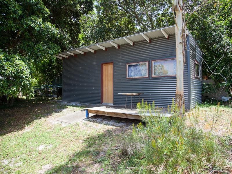 20 Barton Street, Dunwich QLD 4183