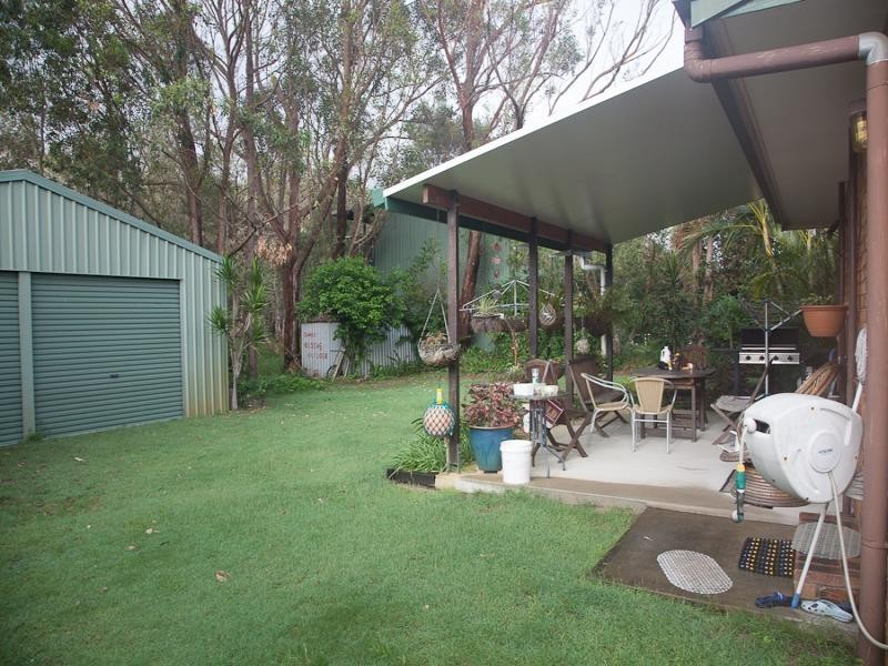 29 Gonzales St, Amity Point QLD 4183