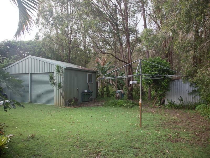 29 Gonzales St, Amity Point QLD 4183