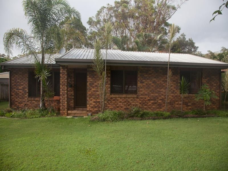 29 Gonzales St, Amity Point QLD 4183