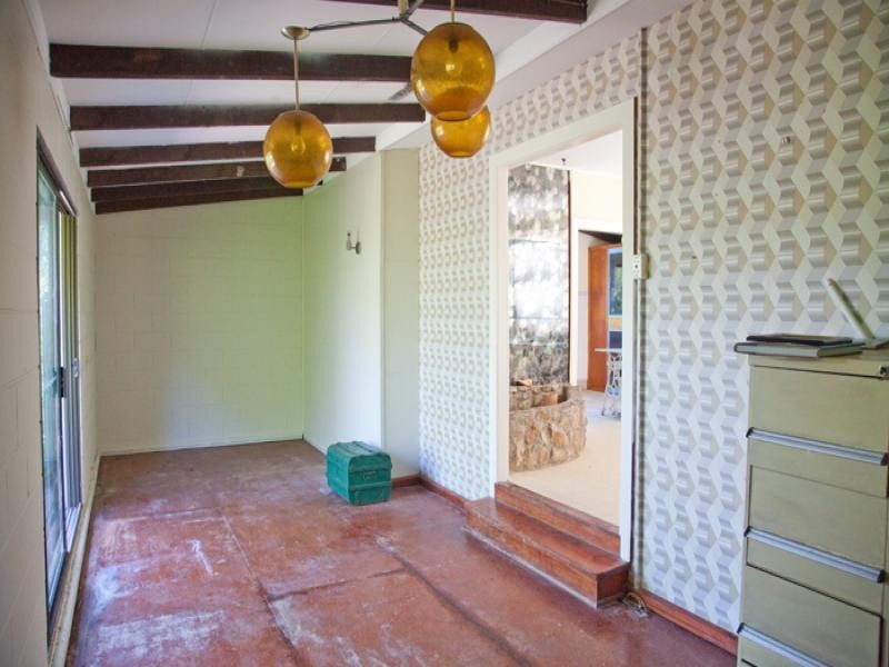 16 Yarrong Road, Point Lookout QLD 4183