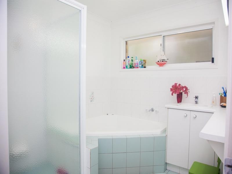 6 Gatumba Street, Dunwich QLD 4183