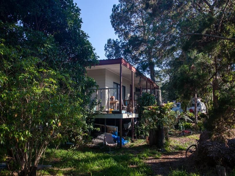 38 Gonzales Street, Amity Point QLD 4183