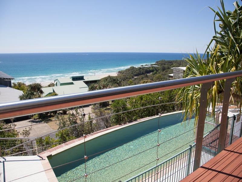 9/The Lookout Cumming Parade, Point Lookout QLD 4183