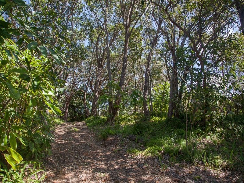 4 Galeen Street, Point Lookout QLD 4183