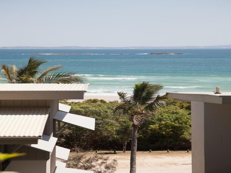 1/118 Mooloomba Road, Point Lookout QLD 4183