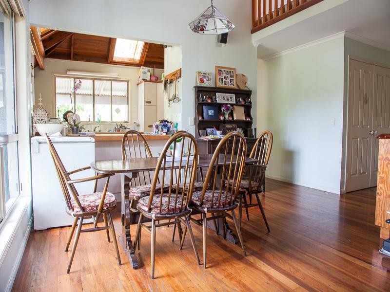 7 Waller Court, Point Lookout QLD 4183