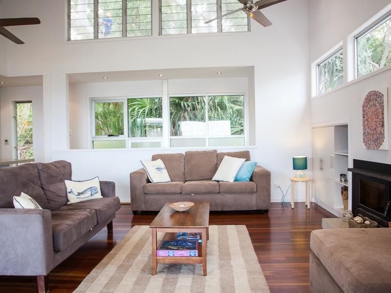 2/86 Tramican Street, Point Lookout QLD 4183