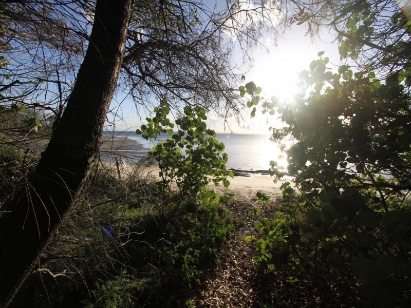 18 Oxley Parade, Dunwich QLD 4183