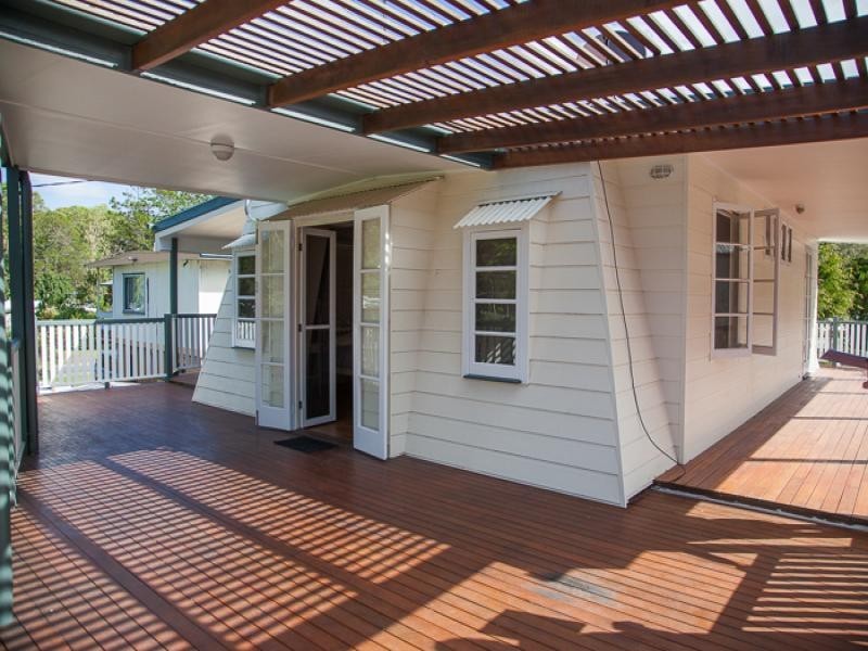 3 Chettle Street, Amity Point QLD 4183