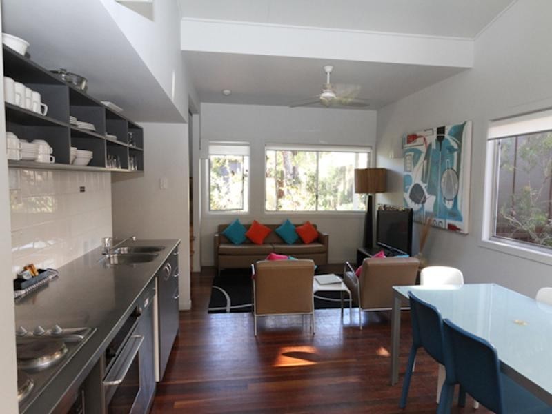 65/49 Dickson Way, Point Lookout QLD 4183