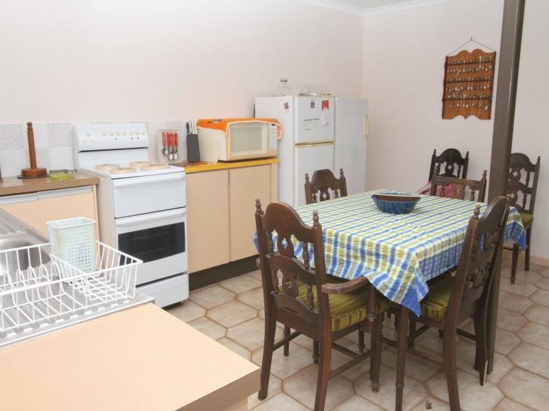 43 Rainbow Cres, Dunwich QLD 4183