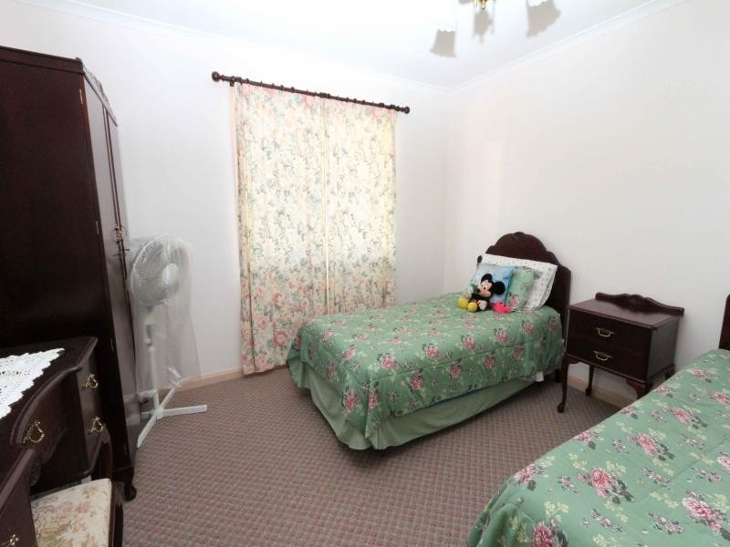 43 Rainbow Cres, Dunwich QLD 4183