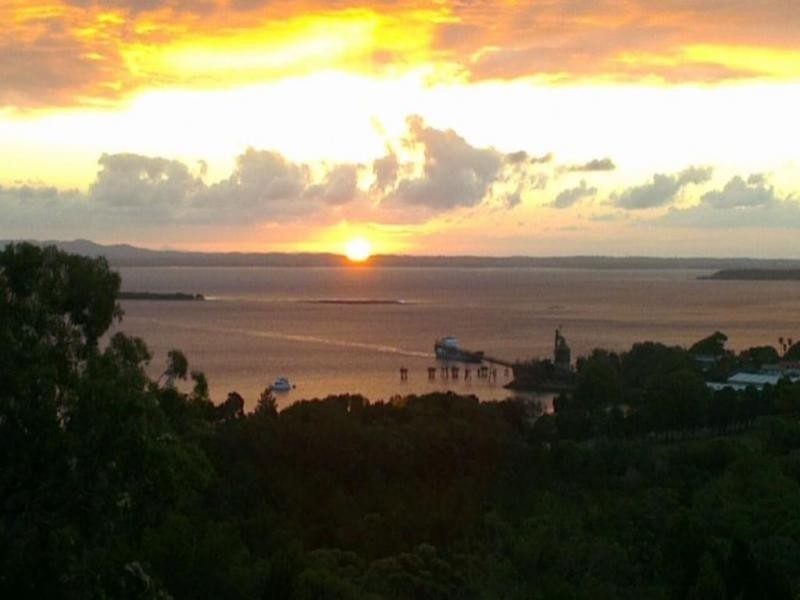 43 Rainbow Cres, Dunwich QLD 4183