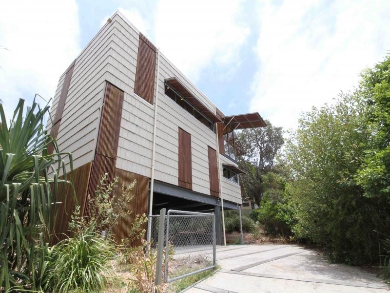 29B Cumming Parade, Point Lookout QLD 4183