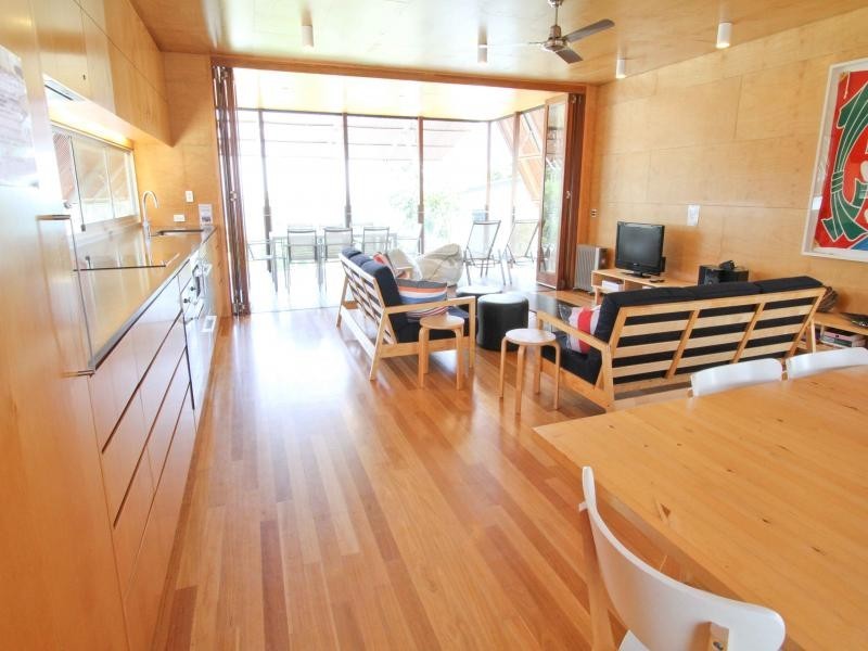 29A Cumming Parade, Point Lookout QLD 4183
