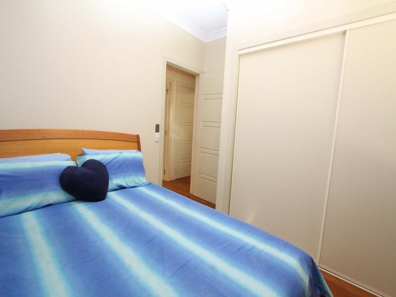 7 Merinda Cres, Point Lookout QLD 4183